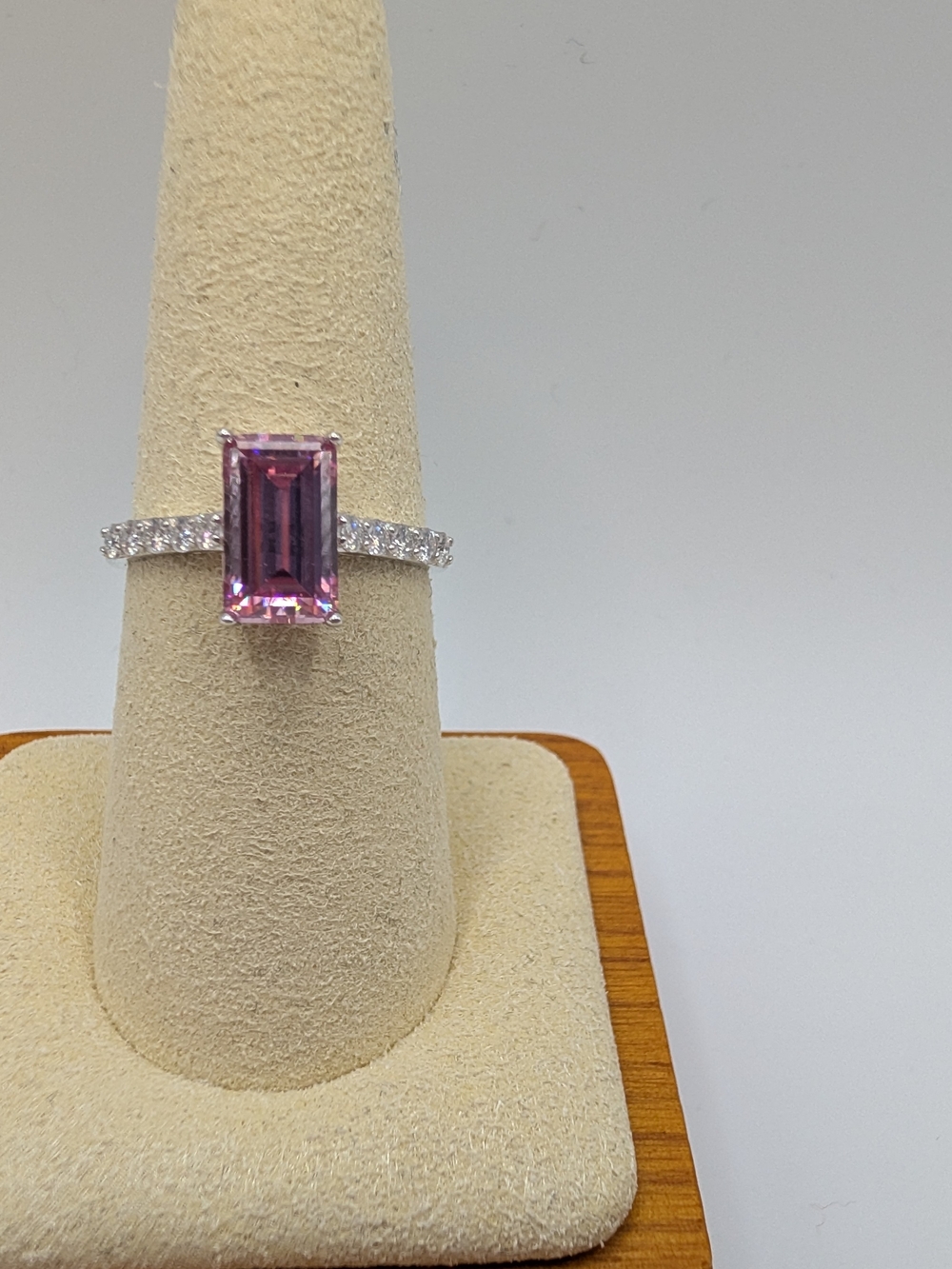NWT 4.625 CTW Pink Emerald Cut Moissanite Ring 925 Sterling Silver Size 8